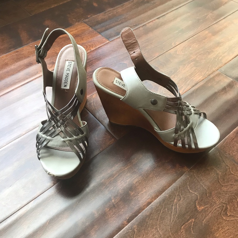 Steve Madden platform wedge 👠